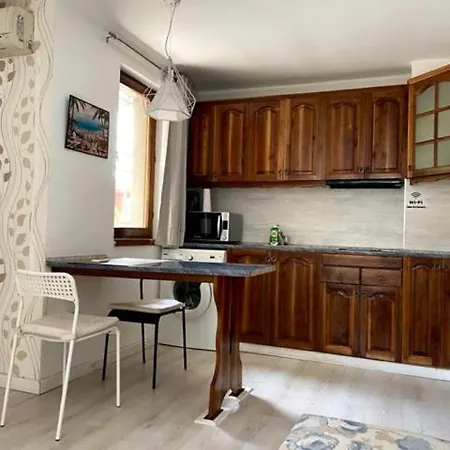Zefira 2 Apartment
